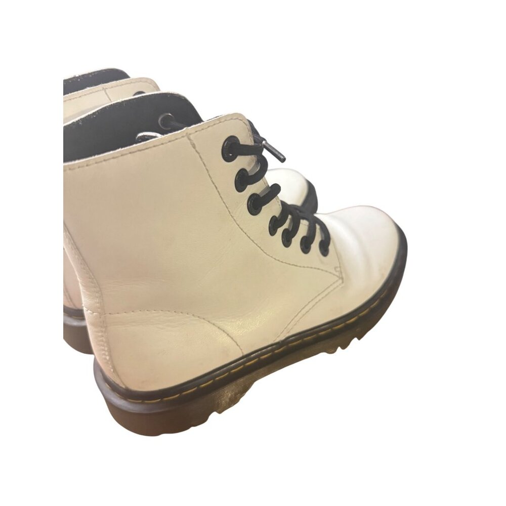 Dr. Martens Luana White Leather Lace-Up Ankle Boots With Black  Size  US 7/UK 5 - Picture 5 of 12